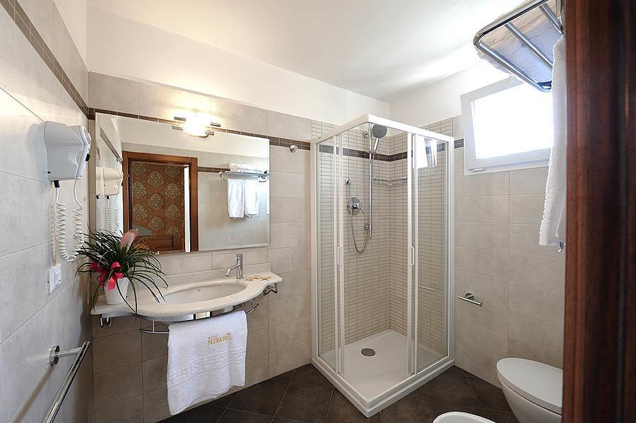 Hotel Mirabel Rimini Ngoại thất bức ảnh