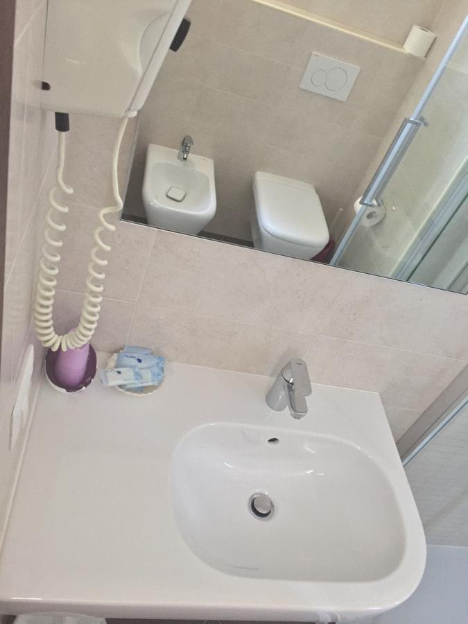 Hotel Mirabel Rimini Ngoại thất bức ảnh