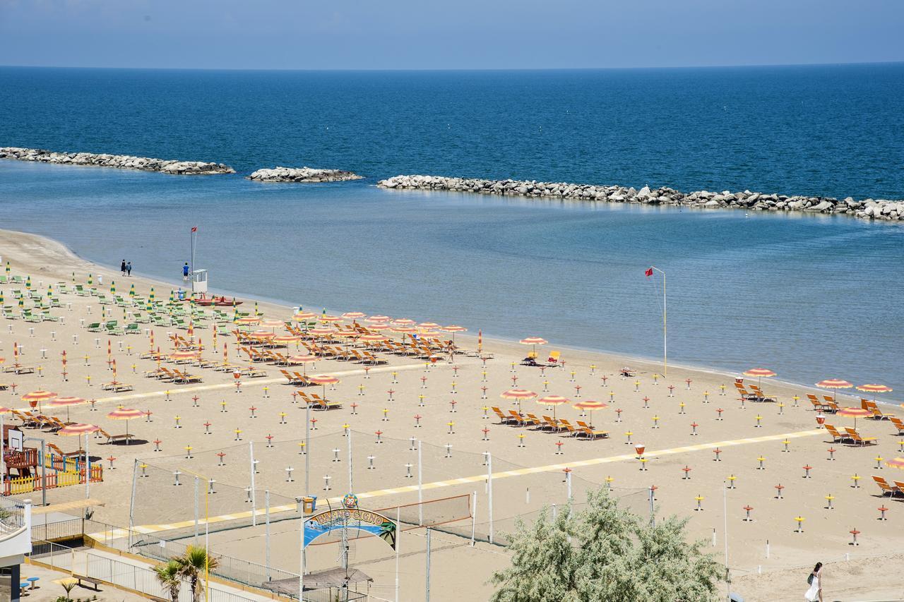Hotel Mirabel Rimini Ngoại thất bức ảnh
